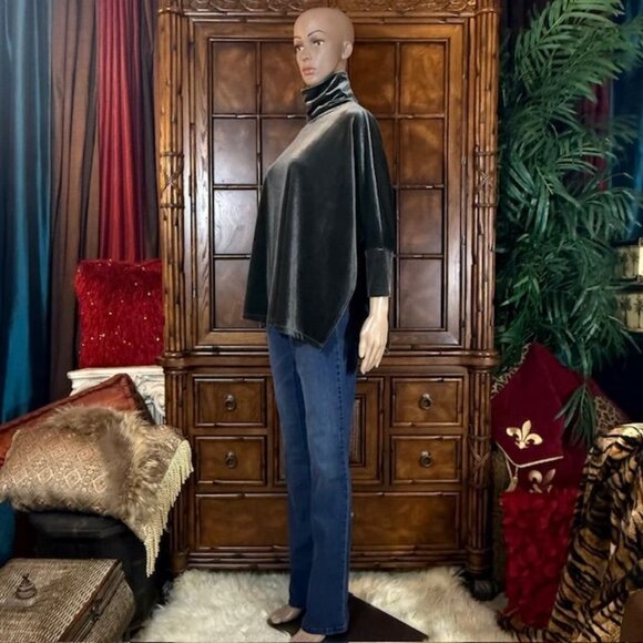 WynneLayers Dark Slate Stretch Velvet Side Slit Turtleneck Top - Picture 7 of 16